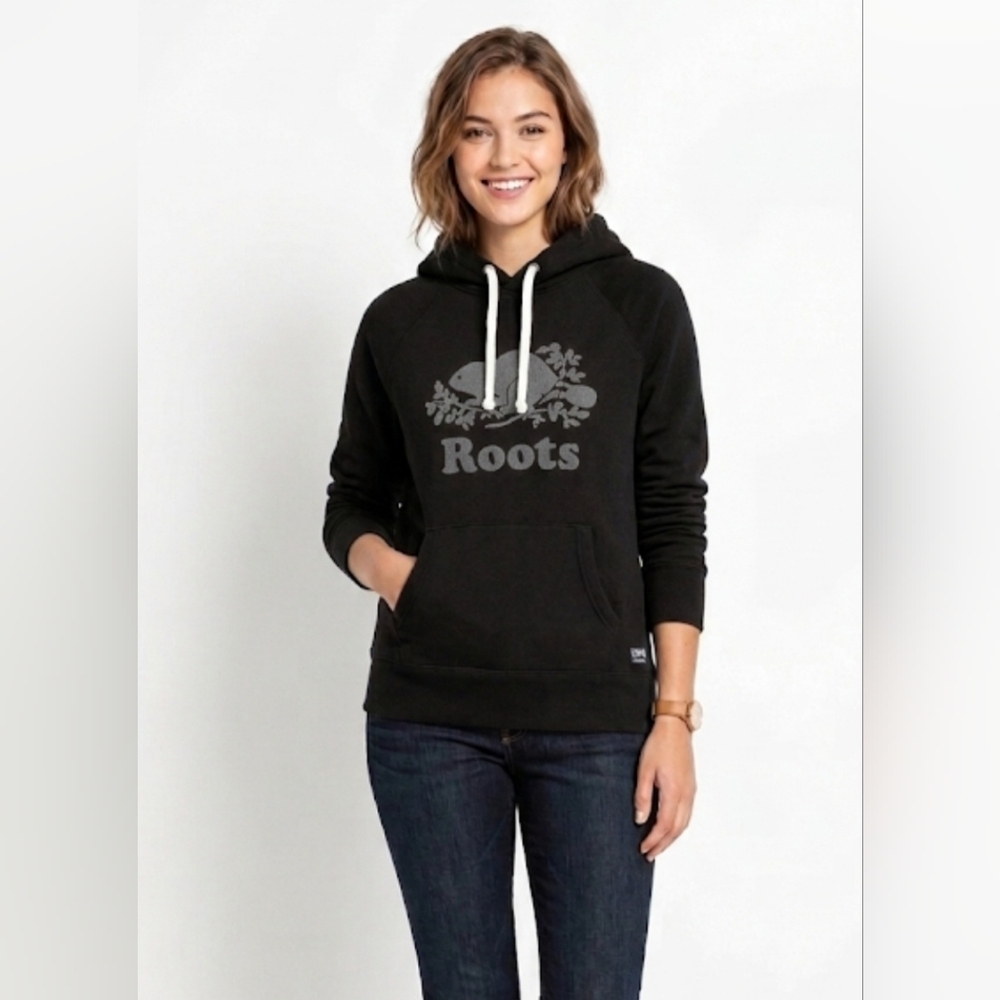 🌷Roots Black Hoodie with Light Gray Emblem🌷 size:S